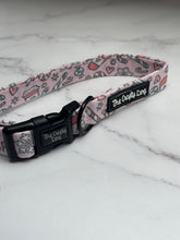 Load image into Gallery viewer, Christmas Obsessed Collar