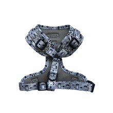 Load image into Gallery viewer, Raccoon Bloom