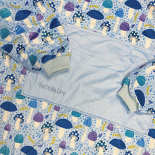 Load image into Gallery viewer, Funguy Hooded Blanket (Human)