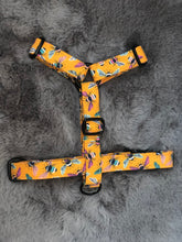 Load image into Gallery viewer, Humble Bee Strap Harness