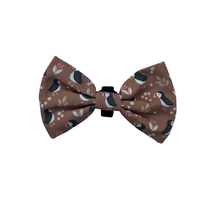 Load image into Gallery viewer, Puffin Spice Bow Tie
