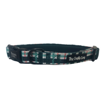 Load image into Gallery viewer, Peppermint Plaid Collar